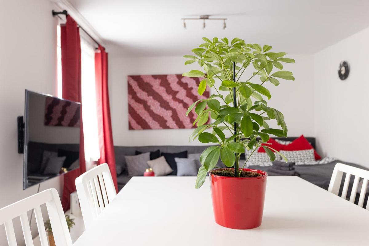 New Shalalaliving Vienna - Lovenest Or Workspace Near Schoenbrunn Bg Bagian luar foto