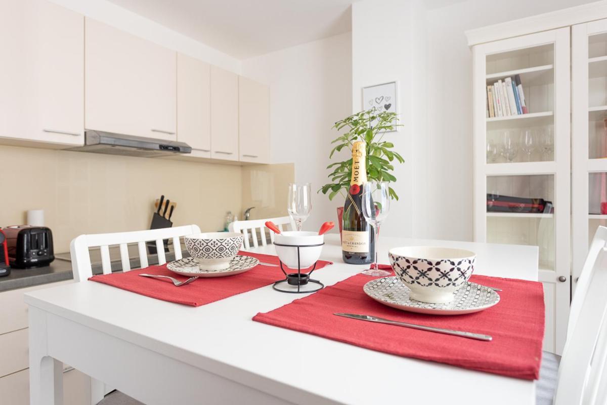 New Shalalaliving Vienna - Lovenest Or Workspace Near Schoenbrunn Bg Bagian luar foto