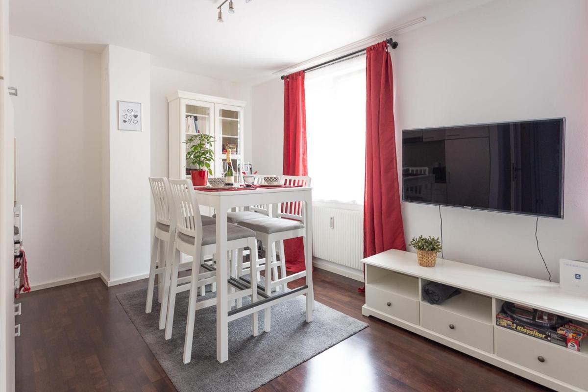 New Shalalaliving Vienna - Lovenest Or Workspace Near Schoenbrunn Bg Bagian luar foto