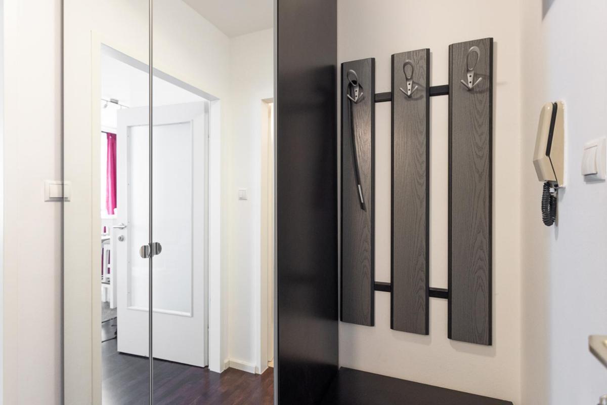 New Shalalaliving Vienna - Lovenest Or Workspace Near Schoenbrunn Bg Bagian luar foto